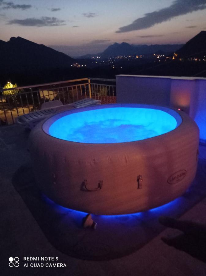 Holiday Home Horizonte With Jacuzzi Gornja Brela Exterior foto