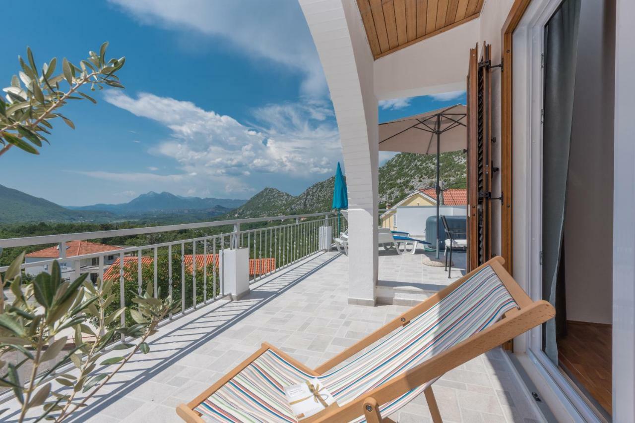 Holiday Home Horizonte With Jacuzzi Gornja Brela Exterior foto